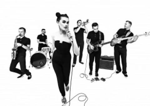 The Claps - Uptown Funk