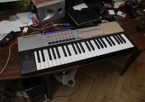 Novation 49SL MK2