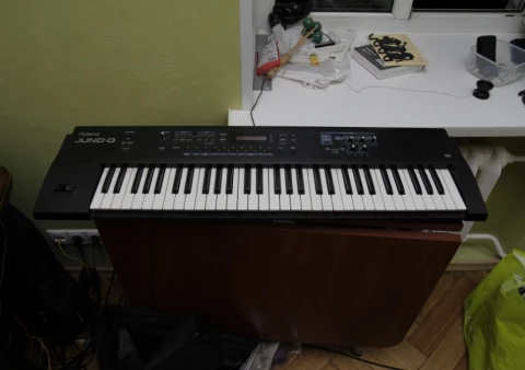 Roland Juno-D